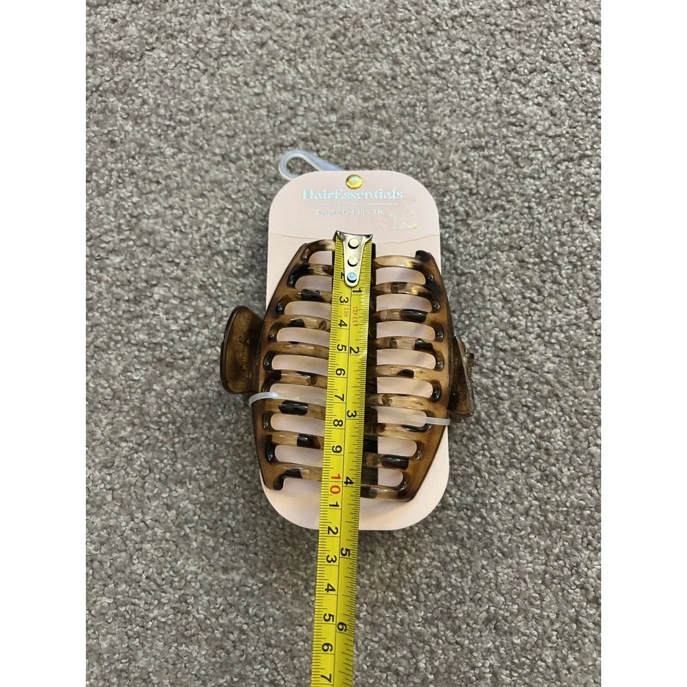Hair‎ Essentials Claw Clip Set Women OS Brown NEW Tortoise Shell 2 Pack 4.5 Inch